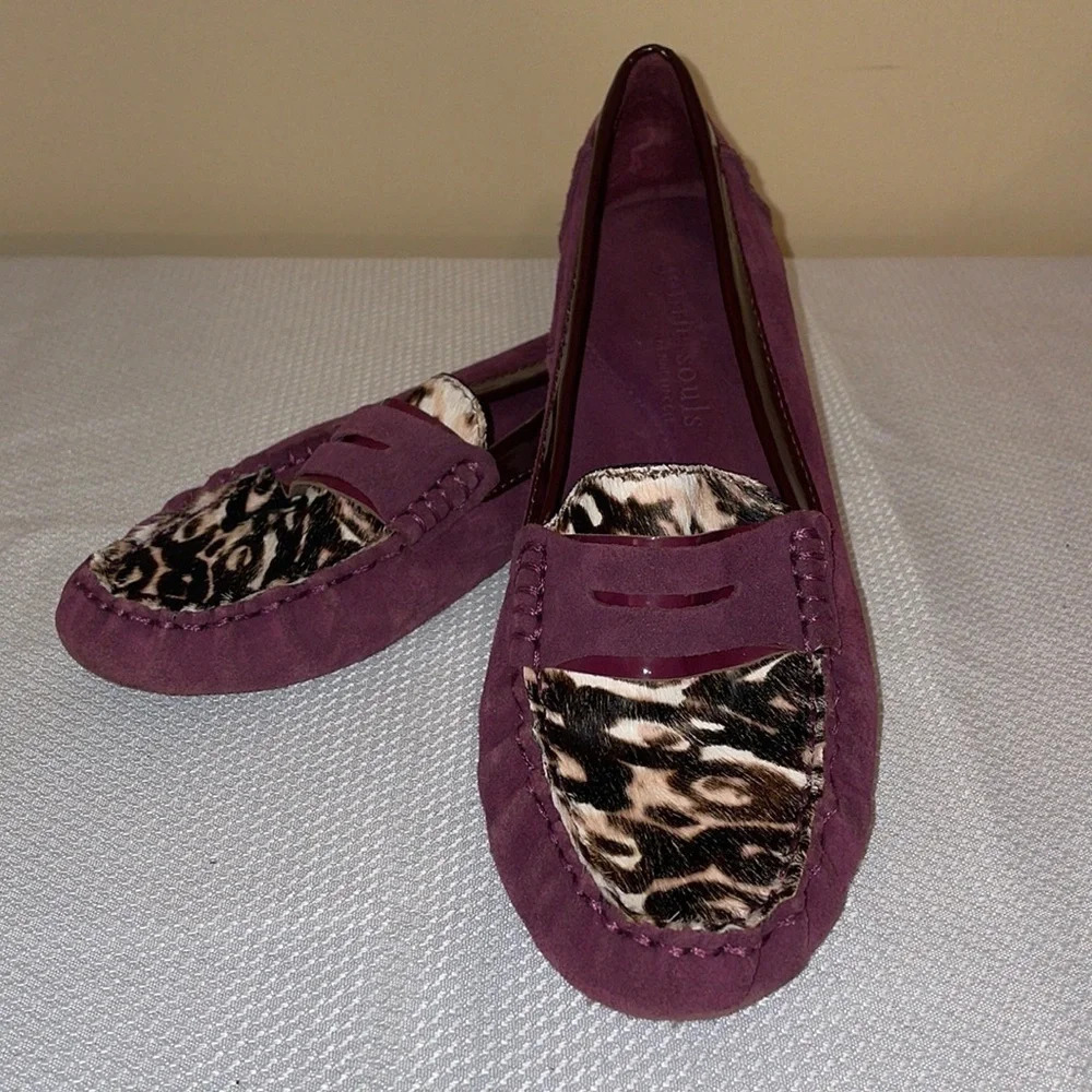 Gentle souls Kenneth Cole women’s loafers 8 slip on flats Mina cheetah purple